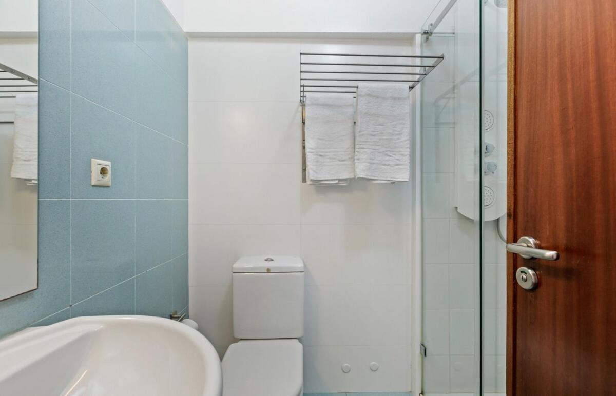Spacious 3 Bedroom Apartment In Lisbona Esterno foto